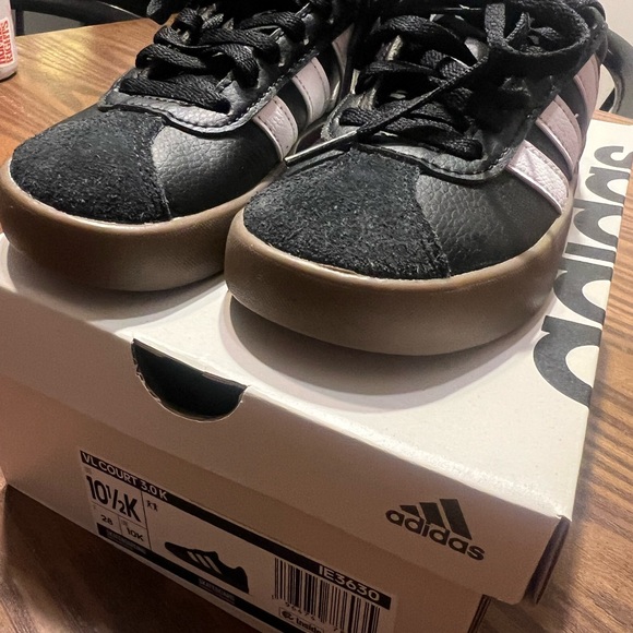 adidas Kids Black and White Sneakers - Picture 7 of 8